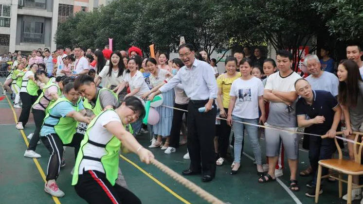 庆祝建党100周年：suncitygroup太阳新城官网举行首届拔河比赛