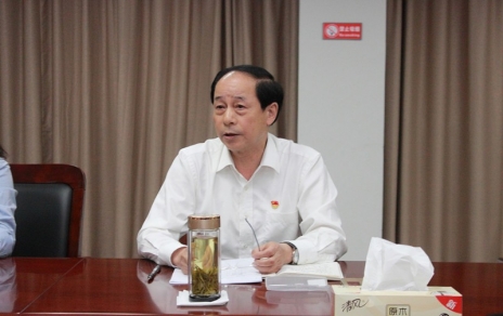 加强学习、、、凝聚力量、、、推动发展