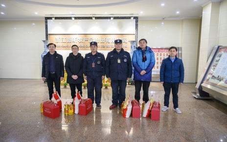 温暖驱散寒冷
